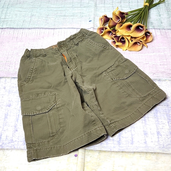 Kid's Gap Cargo Shorts - Picture 1 of 8